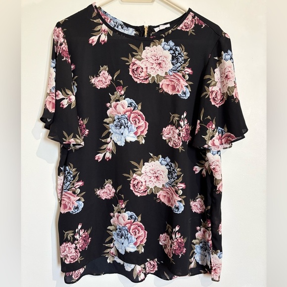 🎉4/30$🎉 Ardene Black and Pink Floral Short Sleeve Blouse PTP 23 in🌸 - Picture 1 of 4